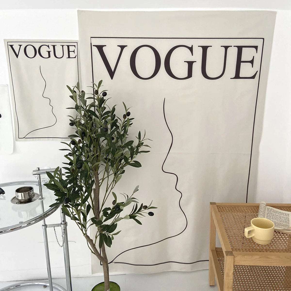 Poster&Partition curtain 壁掛け・間仕切りカーテン三種