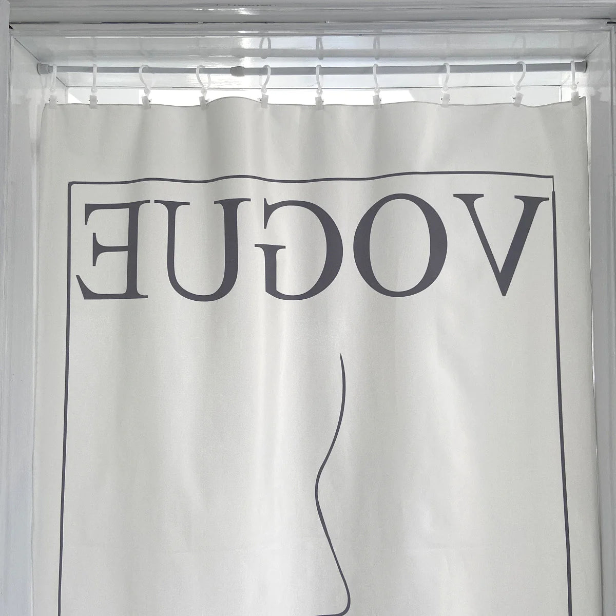 Poster&Partition curtain 壁掛け・間仕切りカーテン三種