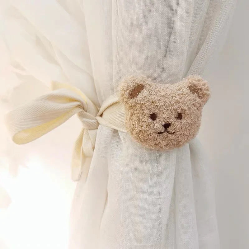 クマのカーテンタッセル
