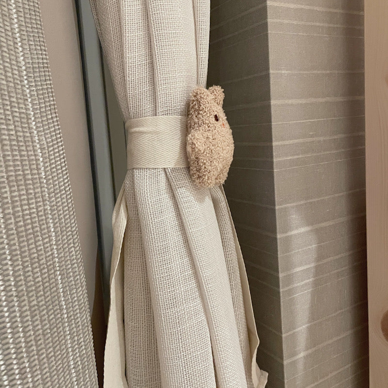 クマのカーテンタッセル